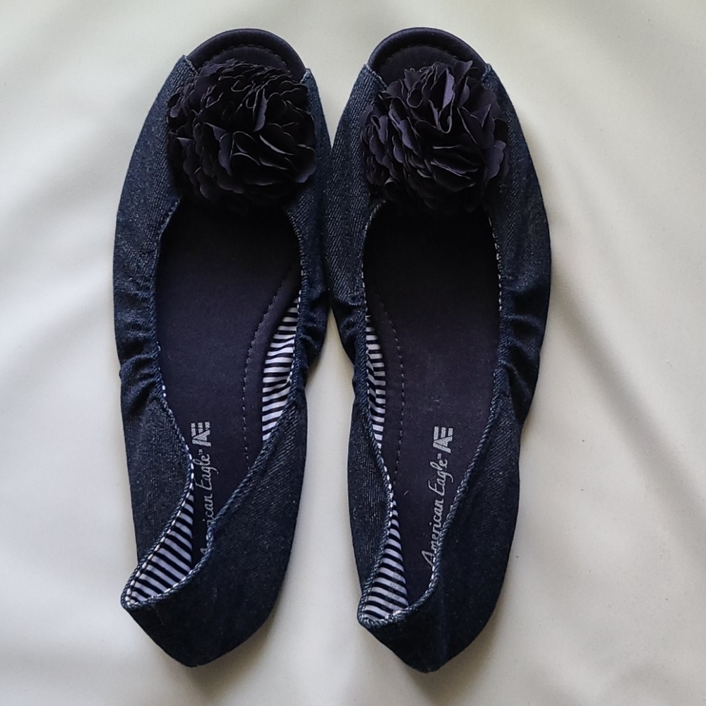 American eagle flats with flower detail